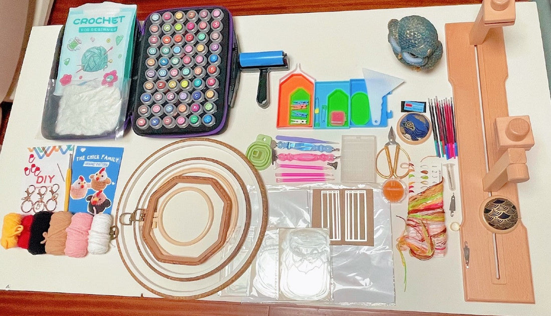My Studio Secrets: 7 Small Things That Bring Comfort to My Stitching Space